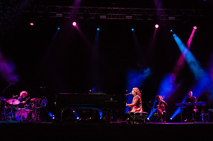 2017-08-12 - Regina Spektor från Way Out West, Göteborg