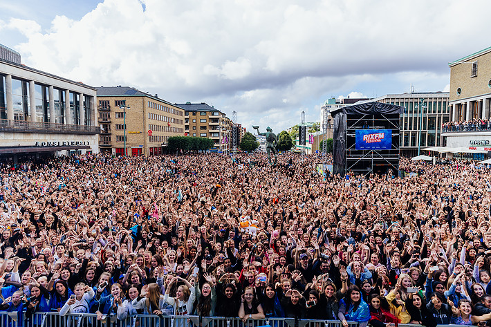 2017-08-20 - Molly Sandén från Götaplatsen, Göteborg