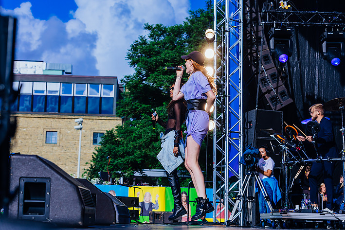 2017-08-20 - Icona Pop från Götaplatsen, Göteborg