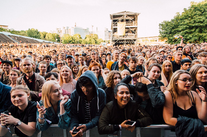 2017-09-01 - Two Door Cinema Club från Popaganda, Stockholm