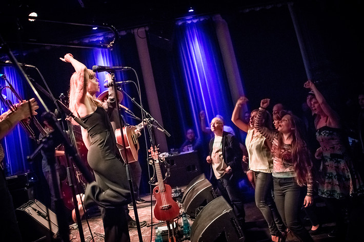 2017-09-02 - The Dustbowl Revival från Södra Teatern, Stockholm