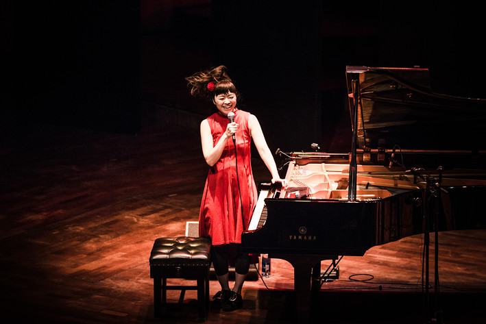 2017-10-08 - Hiromi Duet: Featuring Edmar Castañeda från Berwaldhallen , Stockholm