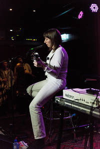 2017-10-22 - Aldous Harding från Bar Brooklyn, Stockholm