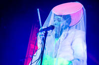 2017-10-22 - Little Dragon från Berns, Stockholm