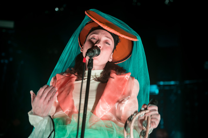 2017-10-22 - Little Dragon från Berns, Stockholm