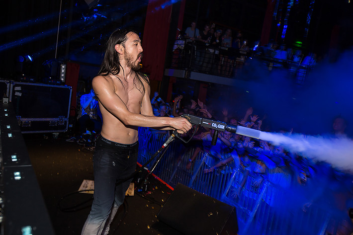 2013-08-17 - Steve Aoki från Trädgår'n, Göteborg