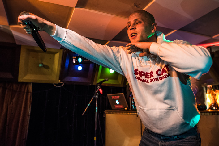 2017-12-15 - Mwuana från Kafé de luxe, Växjö