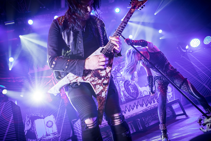 2018-02-02 - Arch Enemy från Arenan, Stockholm