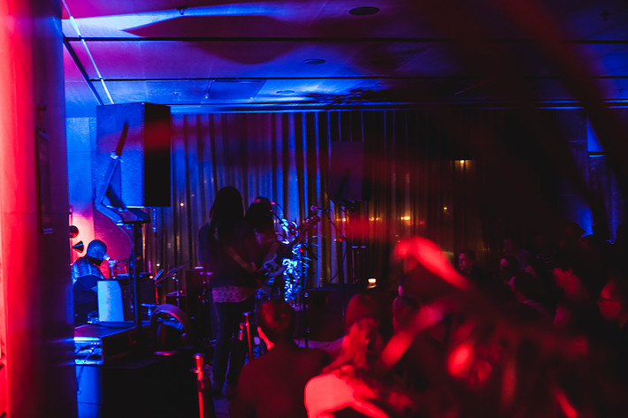 2018-02-14 - Khruangbin från Hosoi, Stockholm