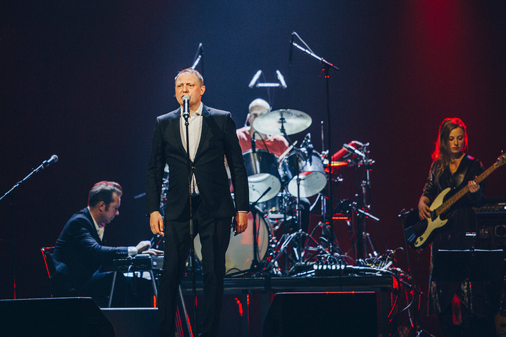 2018-02-20 - Sverige tolkar David Bowie från Ericsson Globe, Stockholm