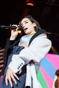 2018-04-24 - Dua Lipa från Annexet, Stockholm