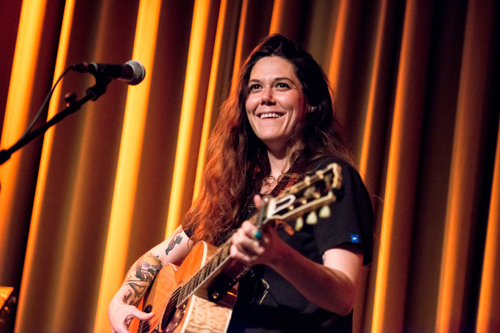 2018-05-03 - Lilly Hiatt från Bryggarsalen, Stockholm