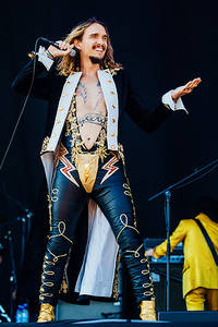 2018-06-08 - The Darkness från Sweden Rock Festival, Sölvesborg