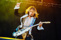 2018-06-08 - The Darkness från Sweden Rock Festival, Sölvesborg