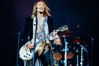 2018-06-08 - The Darkness från Sweden Rock Festival, Sölvesborg