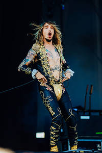 2018-06-08 - The Darkness från Sweden Rock Festival, Sölvesborg