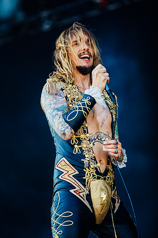 2018-06-08 - The Darkness från Sweden Rock Festival, Sölvesborg