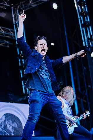 2018-06-06 - Cyhra från Sweden Rock Festival, Sölvesborg