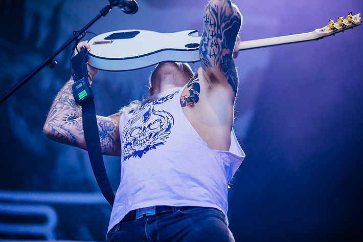 2018-06-06 - Cyhra från Sweden Rock Festival, Sölvesborg