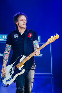 2018-06-09 - The New Roses från Sweden Rock Festival, Sölvesborg