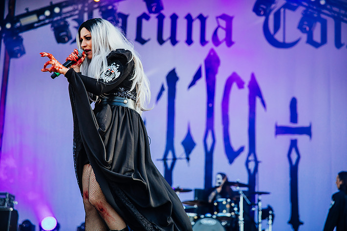 2018-06-09 - Lacuna Coil från Sweden Rock Festival, Sölvesborg