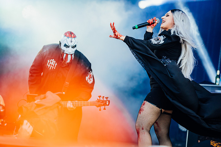 2018-06-09 - Lacuna Coil från Sweden Rock Festival, Sölvesborg