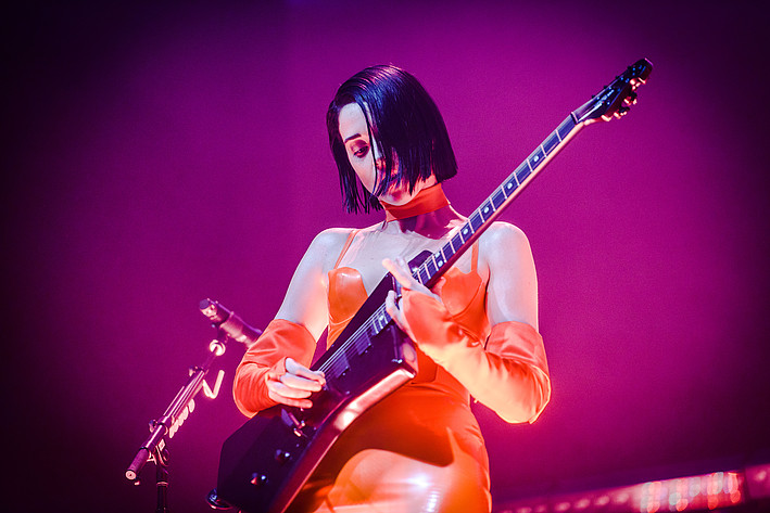 2018-07-04 - St. Vincent från Roskildefestivalen, Roskilde