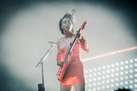 2018-07-04 - St. Vincent från Roskildefestivalen, Roskilde