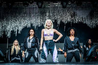 2018-07-28 - Zara Larsson från Storsjöyran, Östersund