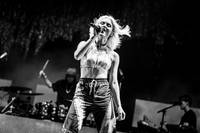 2018-07-28 - Zara Larsson från Storsjöyran, Östersund
