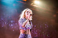 2018-08-03 - Zara Larsson från Queens of Pop Uppsala, Uppsala
