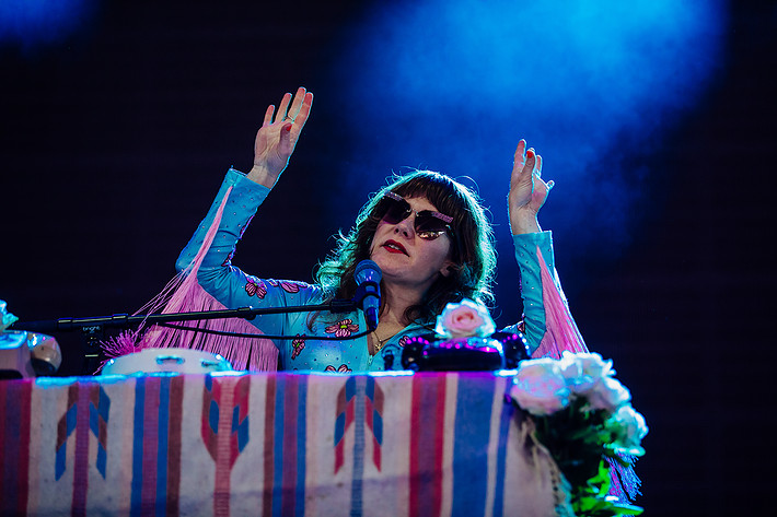 2018-08-09 - Jenny Lewis från Way Out West, Göteborg