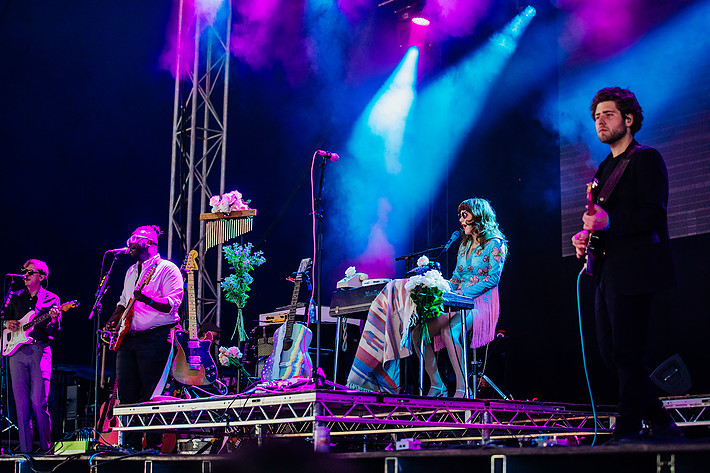 2018-08-09 - Jenny Lewis från Way Out West, Göteborg