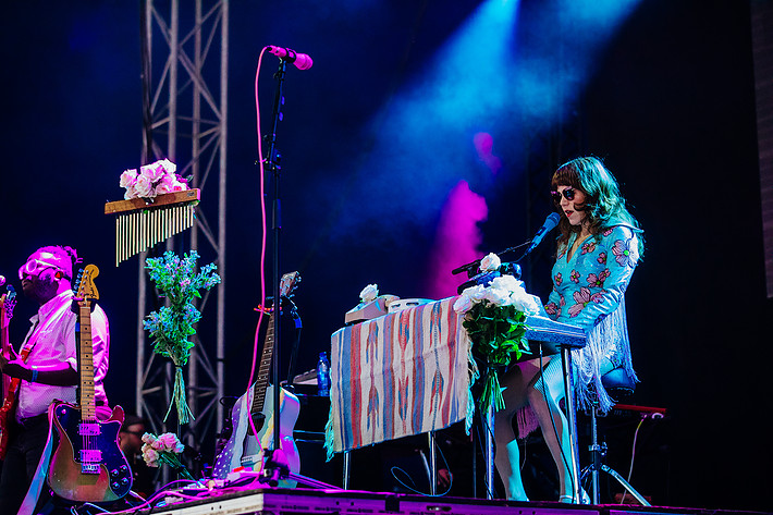 2018-08-09 - Jenny Lewis från Way Out West, Göteborg
