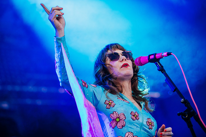 2018-08-09 - Jenny Lewis från Way Out West, Göteborg