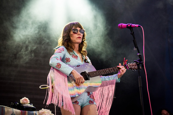 2018-08-09 - Jenny Lewis från Way Out West, Göteborg