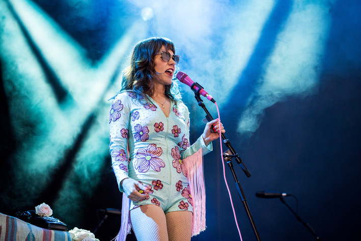 2018-08-09 - Jenny Lewis från Way Out West, Göteborg