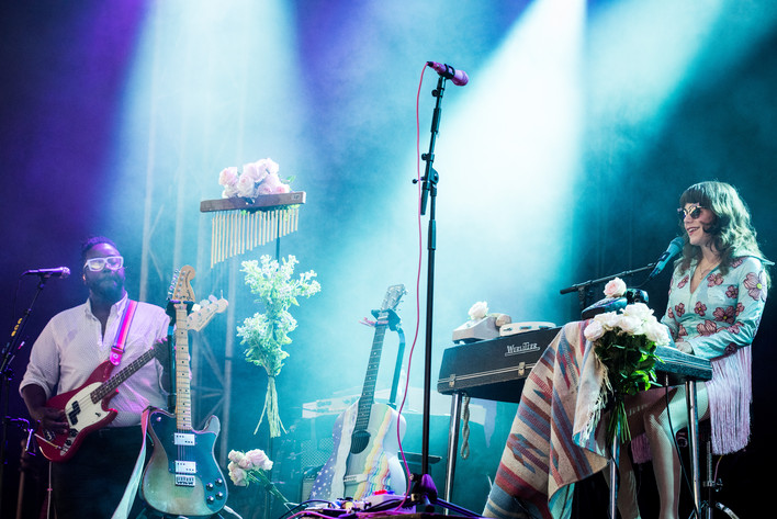 2018-08-09 - Jenny Lewis från Way Out West, Göteborg