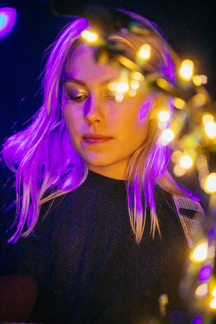 2018-08-09 - Phoebe Bridgers från Way Out West, Göteborg