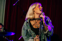2018-08-11 - Violet Skies från Way Out West, Göteborg