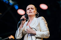 2018-08-17 - Ane Brun & Göteborgs Symfoniker från Götaplatsen, Göteborg