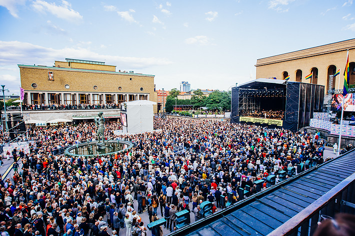 2018-08-17 - Ane Brun & Göteborgs Symfoniker från Götaplatsen, Göteborg