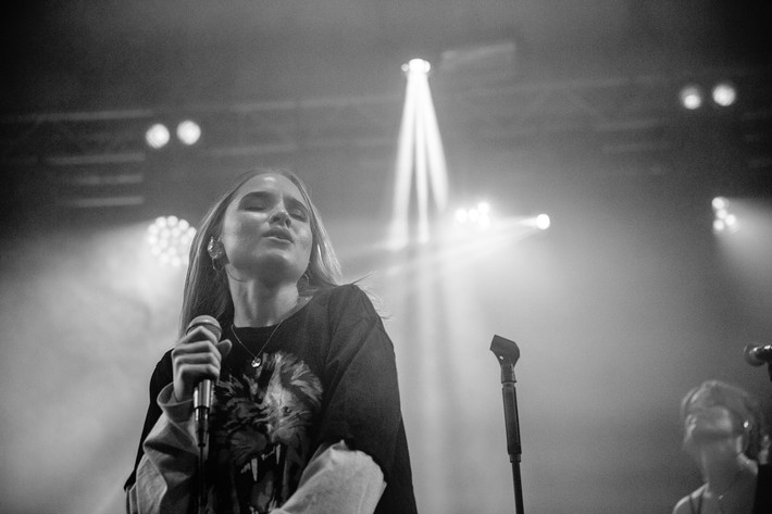 2018-08-10 - Becky and the birds från Way Out West, Göteborg