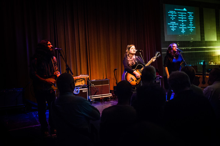2018-08-29 - Jolie Holland & Samantha Parton från Bryggarsalen, Stockholm