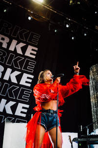 2018-09-01 - Tove Styrke från Popaganda, Stockholm