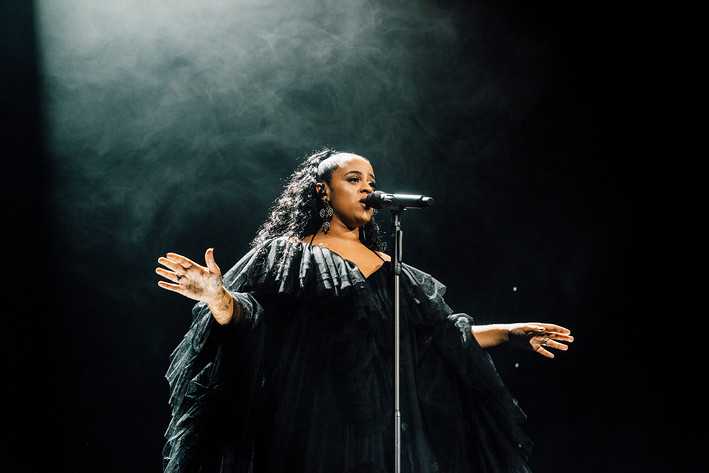 2018-10-05 - Seinabo Sey från Globen, Stockholm