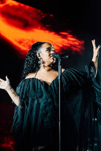 2018-10-05 - Seinabo Sey från Globen, Stockholm