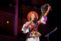 2018-11-04 - Fatoumata Diawara från Konserthuset, Stockholm