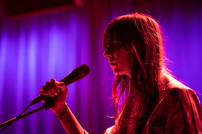2018-11-15 - Circuit des Yeux från Fasching, Stockholm