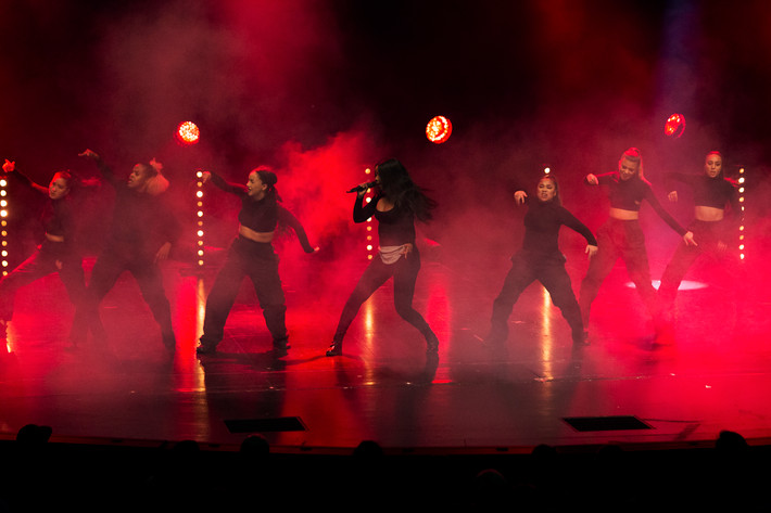 2018-12-09 - Linda Pira, Imenella & Unruly Gang från Stadsteatern, Stockholm